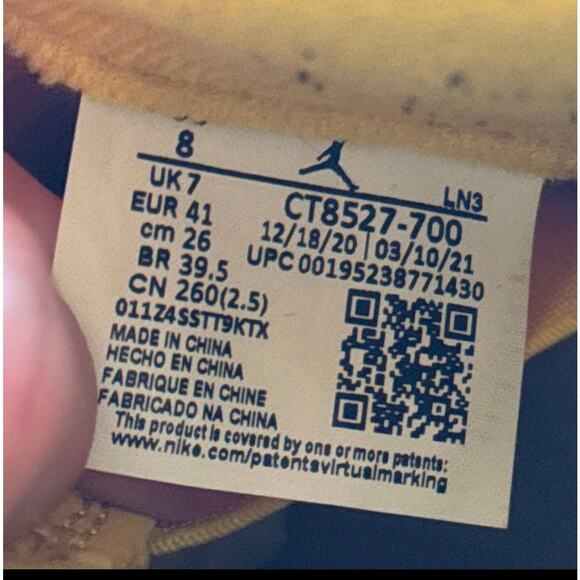 Size 8 - Nike Air Jordan 4 Retro Lightning 2021 Men's Shoes - Picture 7 of 9